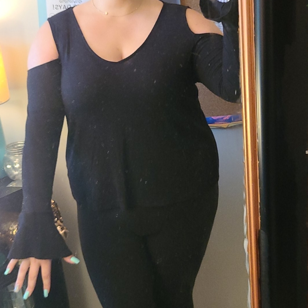 Cute Cut Out Top